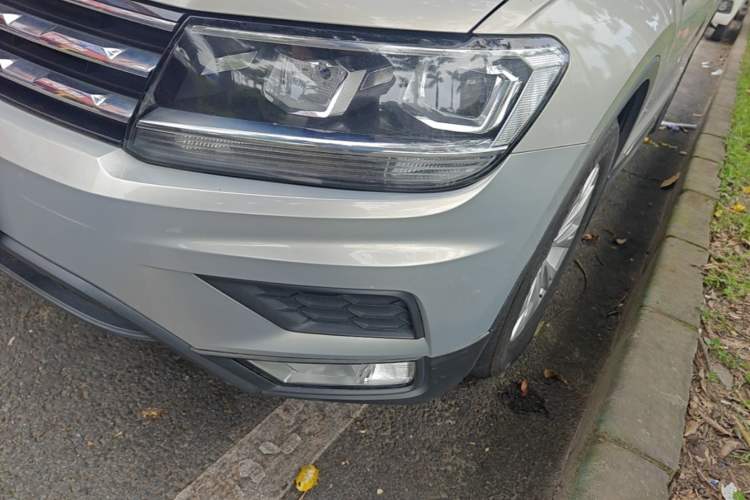 Used Volkswagen Tiguan L 2018 330TSI Automatic Two-Wheel Drive Luxury Edition Left Front Headlight