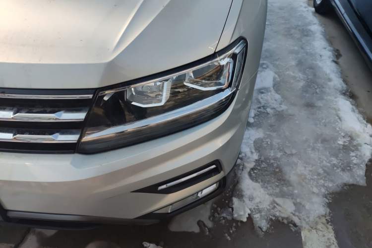 Used Volkswagen Tiguan L 2018 Facelift 330TSI Automatic Two-Wheel Drive Luxury Edition Left Front Headlight