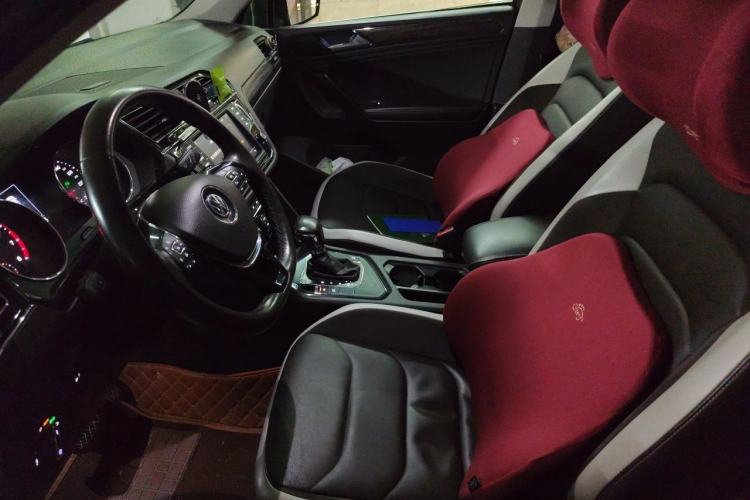 Used Volkswagen Tiguan L 2018 330TSI Automatic Two-Wheel Drive Comfort Edition Left Front Seat