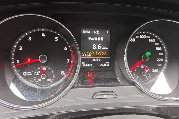 Used Volkswagen Tiguan L 2018 330TSI Automatic Two-Wheel Drive Luxury Edition Odometer Close Up