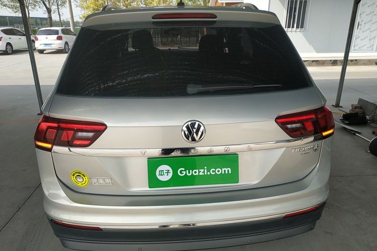 Used Volkswagen Tiguan L 2018 330TSI Automatic Two-Wheel Drive Luxury Edition Rear