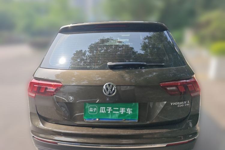 Used Volkswagen Tiguan L 2018 330TSI Automatic Two-Wheel Drive Luxury Edition Rear