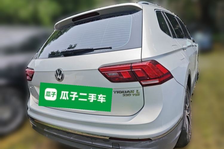 Used Volkswagen Tiguan L 2018 330TSI Automatic Two-Wheel Drive Luxury Edition Rear