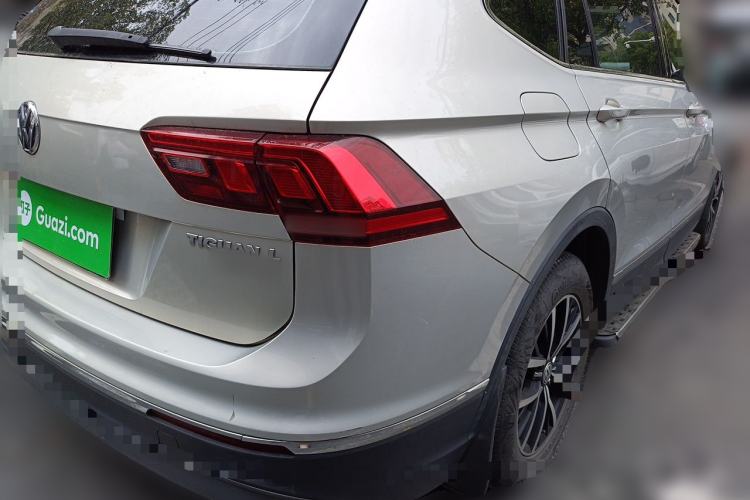 Used Volkswagen Tiguan L 2018 Facelift 330TSI Automatic Two-Wheel Drive Luxury Edition Rear Right 45 Deg