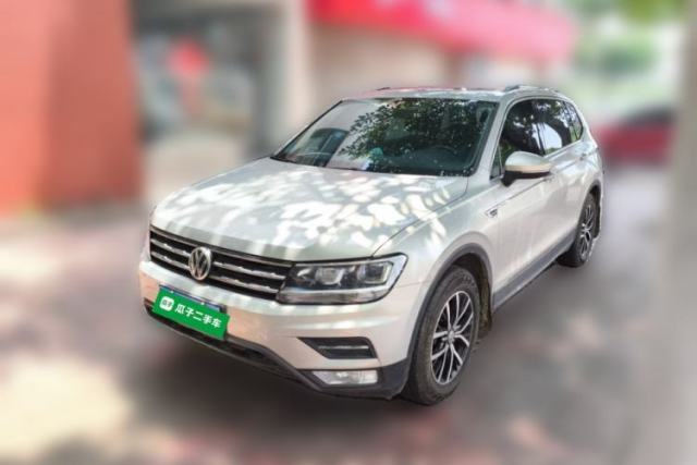Used Volkswagen Tiguan L 2018 330TSI Automatic Two-Wheel Drive Luxury Edition