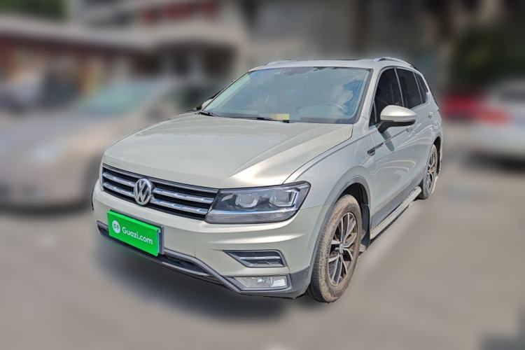 Used Volkswagen Tiguan L 2018 330TSI Automatic Two-Wheel Drive Luxury Edition Guazi used car, China used car export, Used car for sale, Used  cars, Cheapest cars for sale