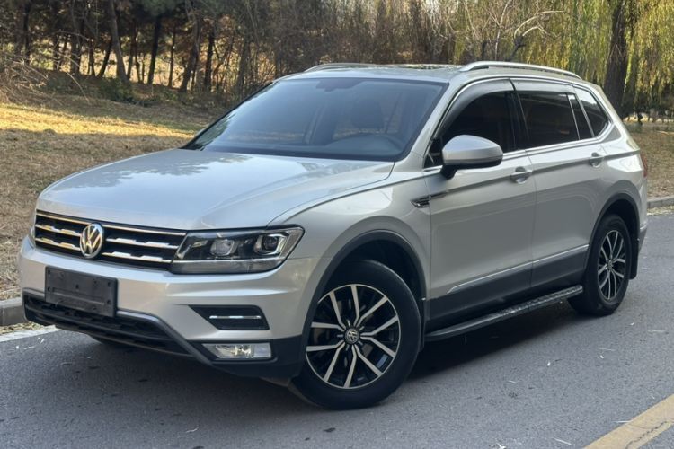 Used Volkswagen Tiguan L 2018 Facelift 330TSI Automatic Two-Wheel Drive Luxury Edition Guazi used car, China used car export, Used car for sale, Used cars, Cheapest cars for sale