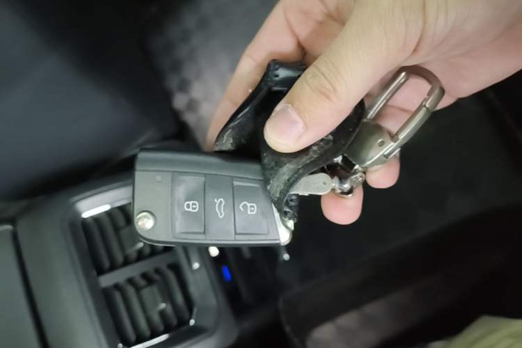 Used Volkswagen Tiguan L 2018 330TSI Automatic Two-Wheel Drive Luxury Edition Vehicle Key