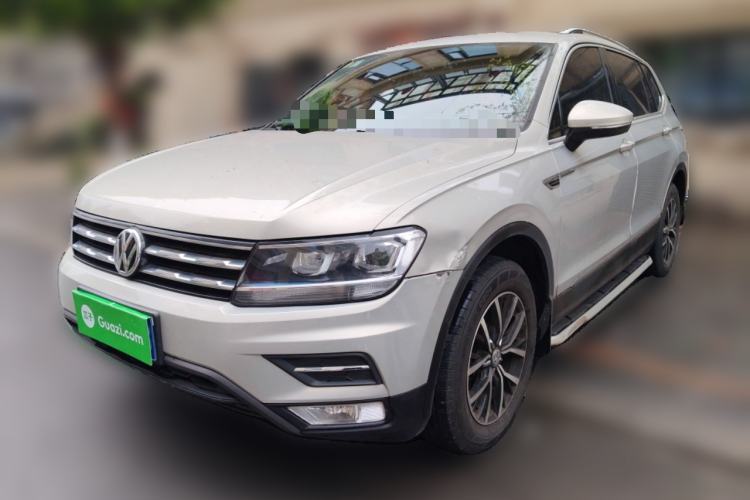 Used Volkswagen Tiguan L 2018 330TSI Automatic Two-Wheel Drive Comfort Edition Guazi used car, China used car export, Used car for sale, Used  cars, Cheapest cars for sale