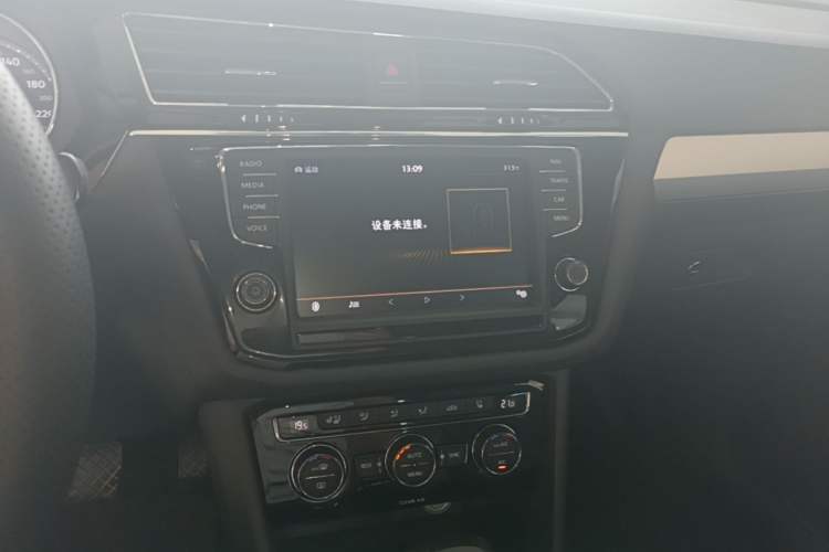Used Volkswagen Tiguan L 2018 380TSI Automatic All-Wheel Drive Flagship Edition Audio And AC Panel