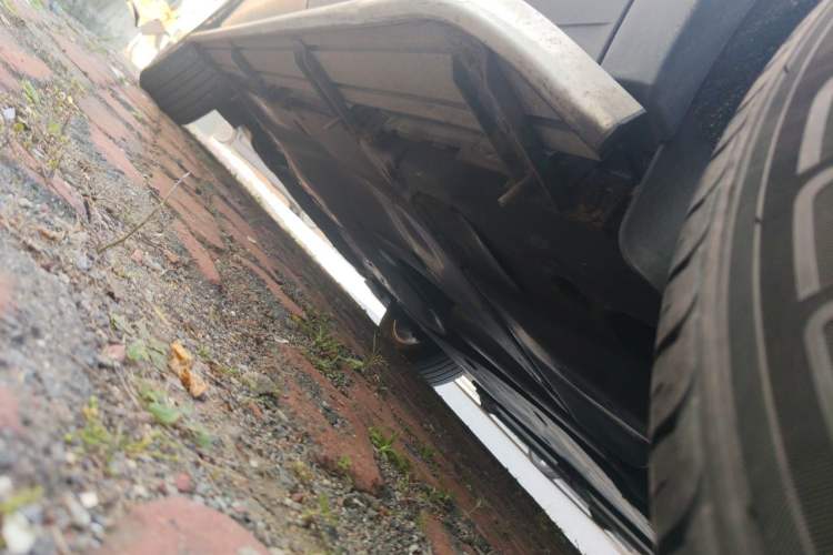 Used Volkswagen Tiguan L 2018 330TSI Automatic Two-Wheel Drive Luxury Edition Chassis Rear Left