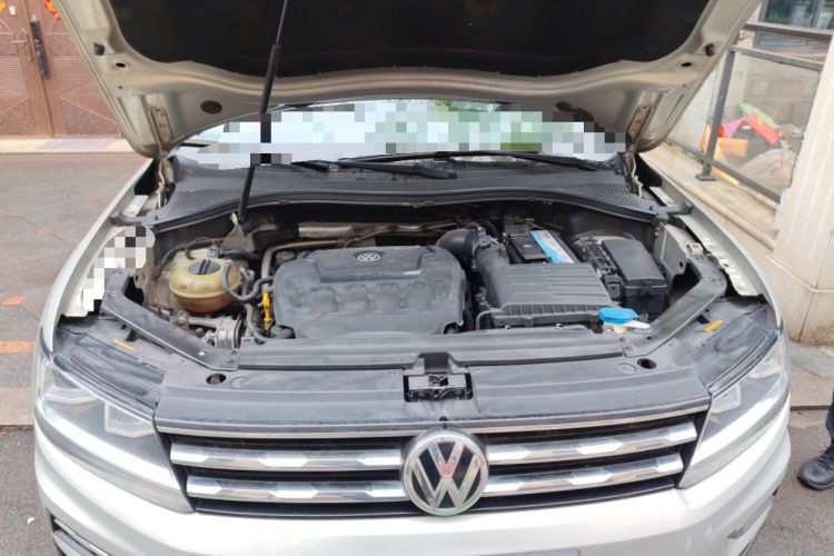 Used Volkswagen Tiguan L 2018 330TSI Automatic Two-Wheel Drive Comfort Edition Engine Bay