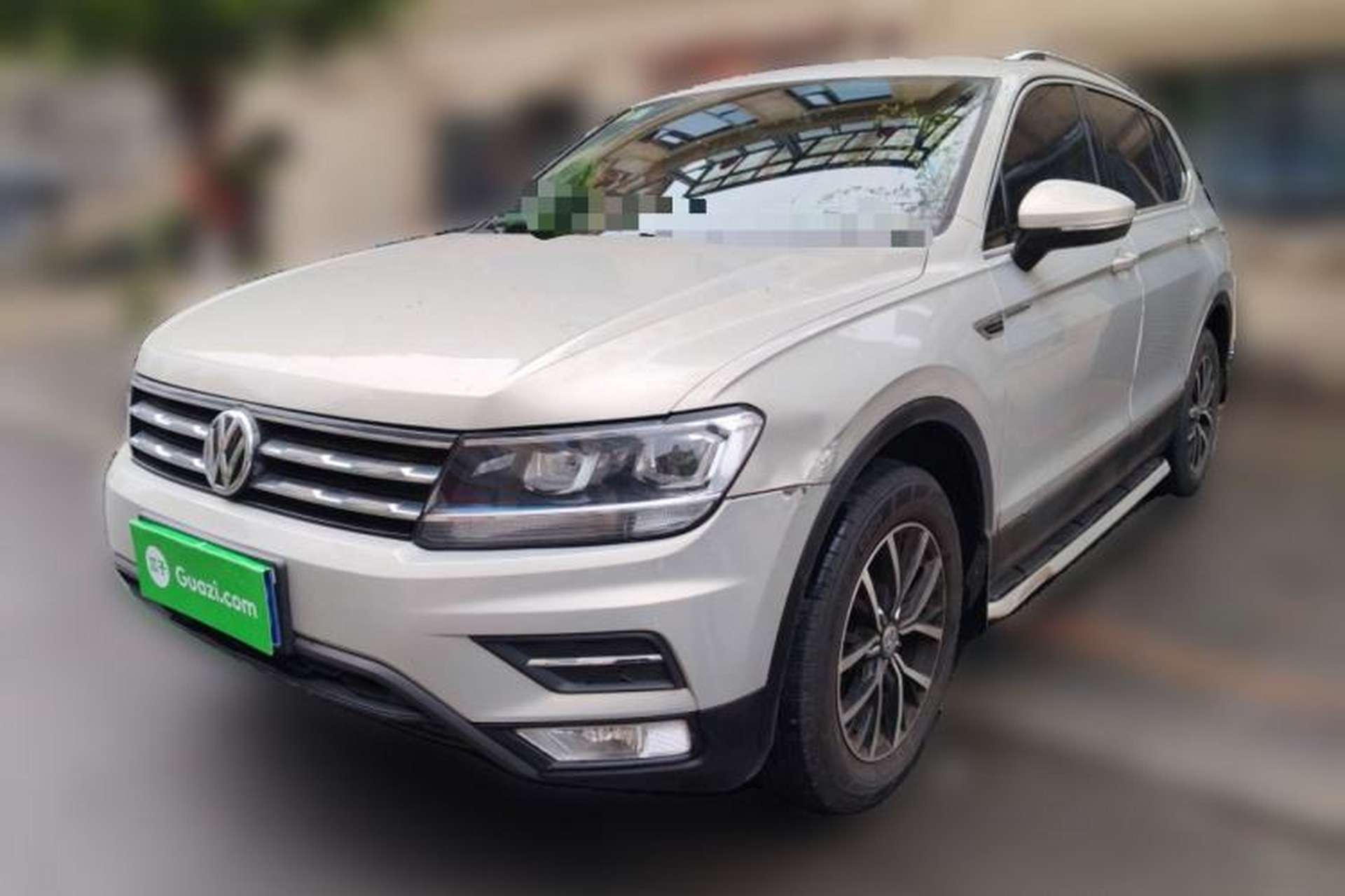 Used Volkswagen Tiguan L 2018 330TSI Automatic Two-Wheel Drive Comfort Edition Front Left 45 Deg