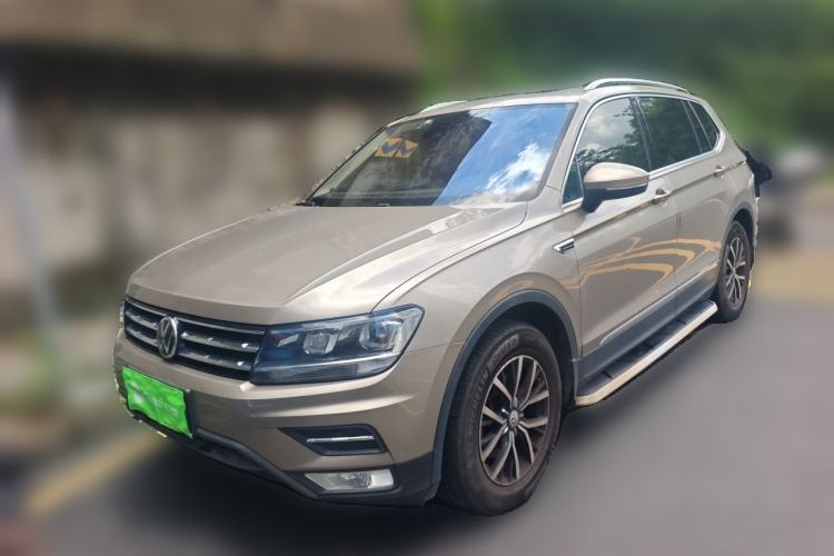 Used Volkswagen Tiguan L 2018 330TSI Automatic Two-Wheel Drive Luxury Edition Guazi used car, China used car export, Used car for sale, Used cars, Cheapest cars for sale