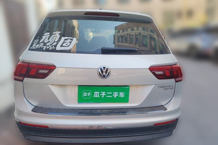 Used Volkswagen Tiguan L 2018 330TSI Automatic Two-Wheel Drive Luxury Edition Rear