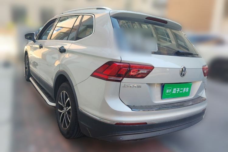 Used Volkswagen Tiguan L 2018 330TSI Automatic Two-Wheel Drive Luxury Edition Rear Left 45 Deg