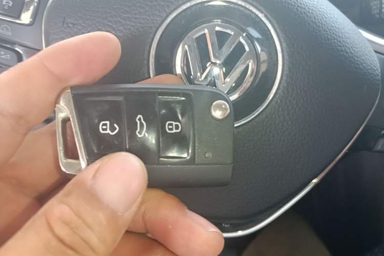 Used Volkswagen Tiguan L 2018 380TSI Automatic All-Wheel Drive Flagship Edition Vehicle Key