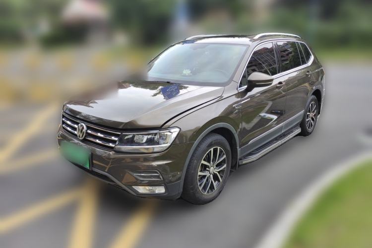 Used Volkswagen Tiguan L 2018 330TSI Automatic Two-Wheel Drive Luxury Edition Guazi used car, China used car export, Used car for sale, Used  cars, Cheapest cars for sale