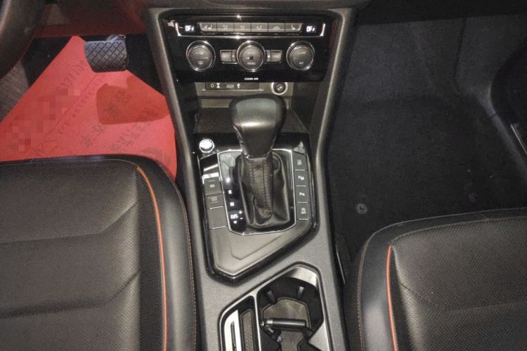 Used Volkswagen Tiguan L 2018 330TSI Automatic Two-Wheel Drive Flagship Edition Gear Lever