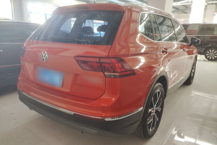Used Volkswagen Tiguan L 2018 330TSI Automatic Two-Wheel Drive Flagship Edition Rear Right 45 Deg