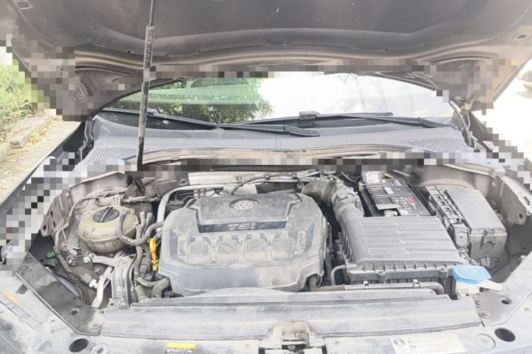 Used Volkswagen Tiguan L 2018 330TSI Automatic Two-Wheel Drive Luxury Edition Engine Bay