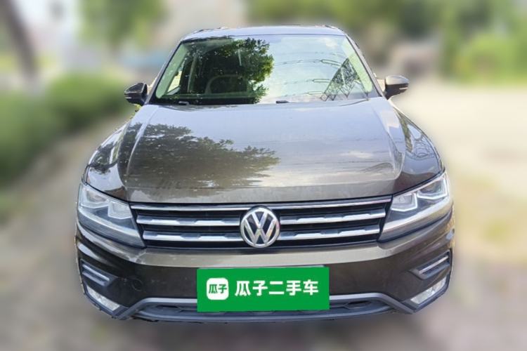 Used Volkswagen Tiguan L 2018 330TSI Automatic Two-Wheel Drive Luxury Edition Front