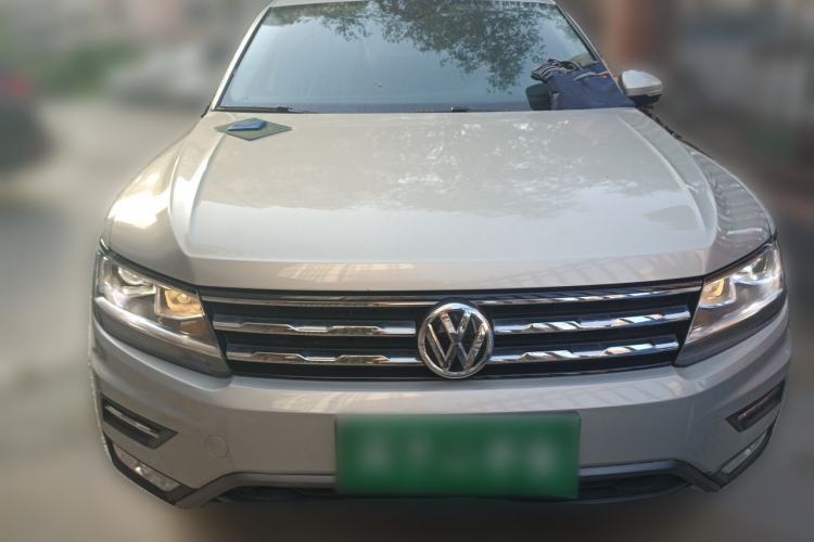 Used Volkswagen Tiguan L 2018 330TSI Automatic Two-Wheel Drive Luxury Edition Front