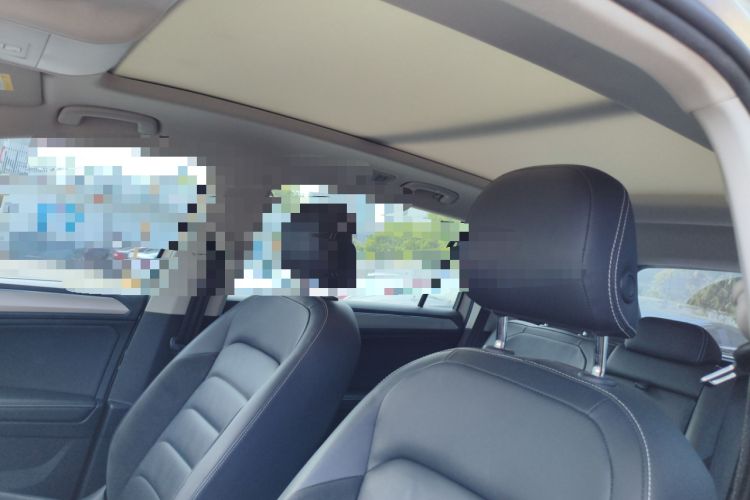 Used Volkswagen Tiguan L 2018 Facelift 330TSI Automatic Two-Wheel Drive Luxury Edition Headliner