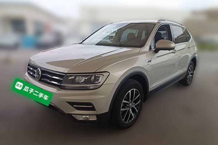Used Volkswagen Tiguan L 2018 Revised Version 330TSI Automatic Two-Wheel Drive Comfort Edition Guazi used car, China used car export, Used car for sale, Used  cars, Cheapest cars for sale