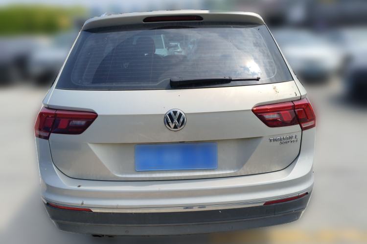 Used Volkswagen Tiguan L 2018 Facelift 330TSI Automatic Two-Wheel Drive Luxury Edition Rear