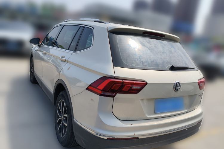 Used Volkswagen Tiguan L 2018 Facelift 330TSI Automatic Two-Wheel Drive Luxury Edition Rear Left 45 Deg