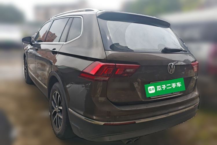 Used Volkswagen Tiguan L 2018 330TSI Automatic Two-Wheel Drive Luxury Edition Rear Left 45 Deg