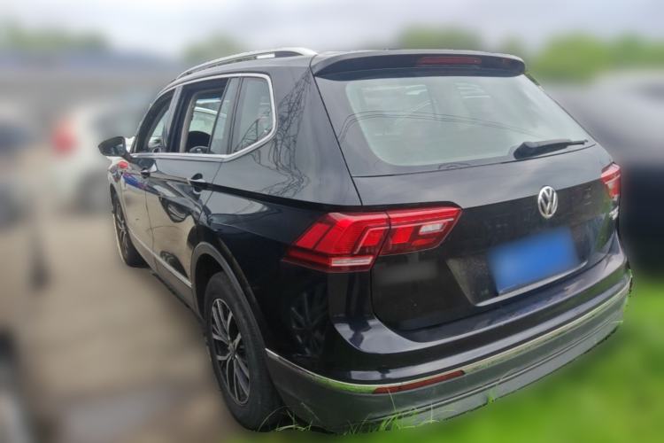 Used Volkswagen Tiguan L 2018 330TSI Automatic Two-Wheel Drive Luxury Edition Rear Left 45 Deg