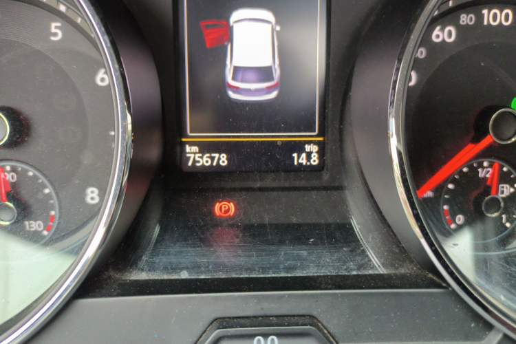 Used Volkswagen Tiguan L 2018 Revised 330TSI Automatic Two-Wheel Drive Flagship Edition Odometer Close Up