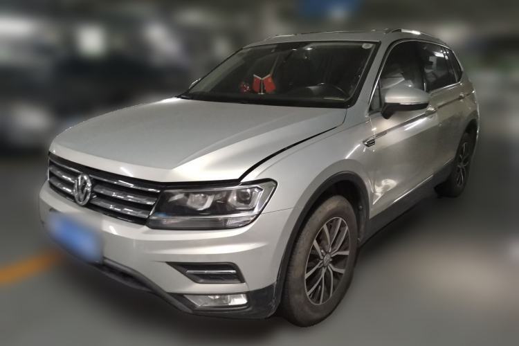 Used Volkswagen Tiguan L 2018 330TSI Automatic Two-Wheel Drive Luxury Edition Guazi used car, China used car export, Used car for sale, Used cars, Cheapest cars for sale