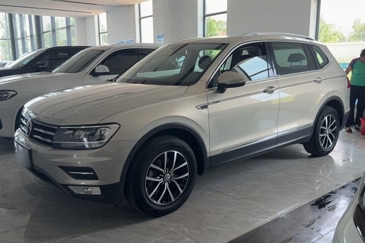 Volkswagen Tiguan L 2018 330TSI Automatic Two-Wheel Drive Luxury Edition usata Guazi used car, China used car export, Used car for sale, Used  cars, Cheapest cars for sale