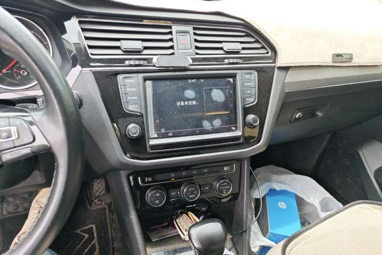 Used Volkswagen Tiguan L 2018 330TSI Automatic Two-Wheel Drive Comfort Edition Audio And AC Panel
