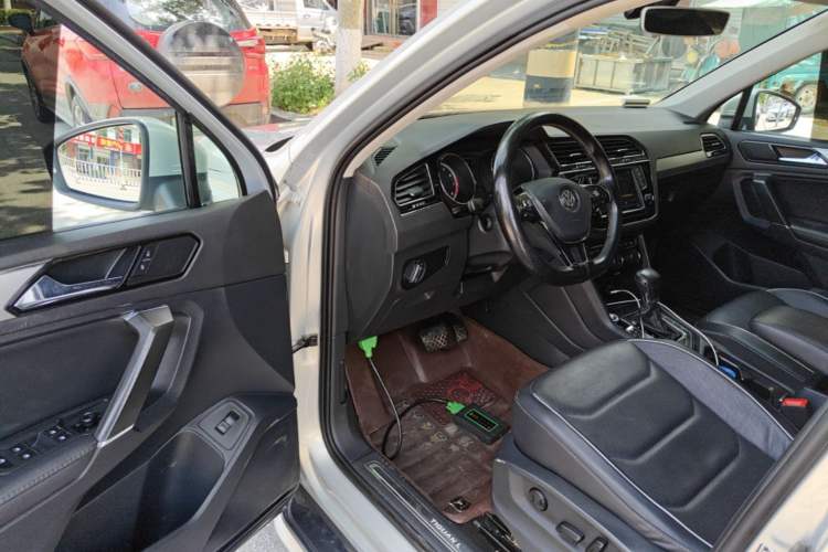 Used Volkswagen Tiguan L 2018 330TSI Automatic Two-Wheel Drive Flagship Edition Driver Seat