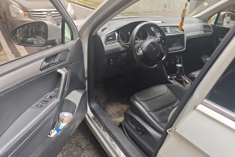 Used Volkswagen Tiguan L 2018 Revised Version 330TSI Automatic Two-Wheel Drive Comfort Edition Driver Seat
