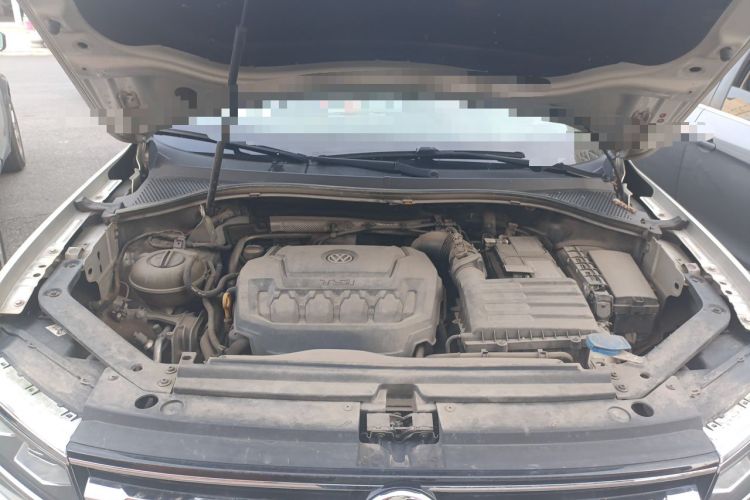 Used Volkswagen Tiguan L 2018 Facelift 330TSI Automatic Two-Wheel Drive Luxury Edition Engine Bay