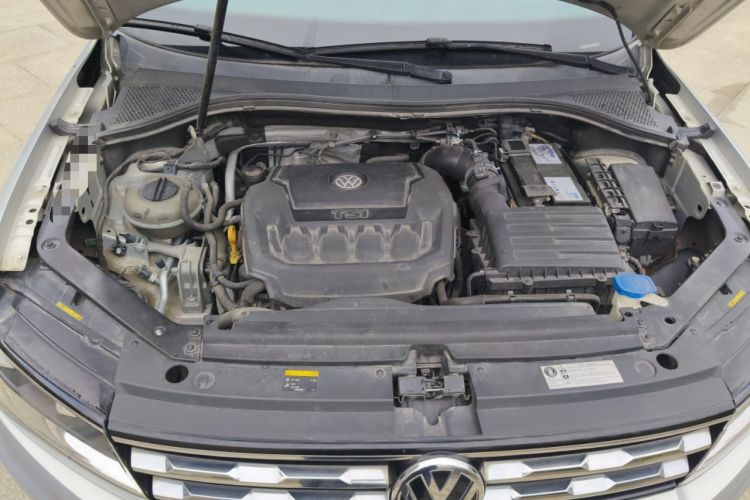 Used Volkswagen Tiguan L 2018 Facelift 330TSI Automatic Two-Wheel Drive Luxury Edition Engine Bay