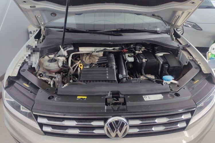 Used Volkswagen Tiguan L 2018 280TSI Automatic Two-Wheel Drive Comfort Edition Engine Bay