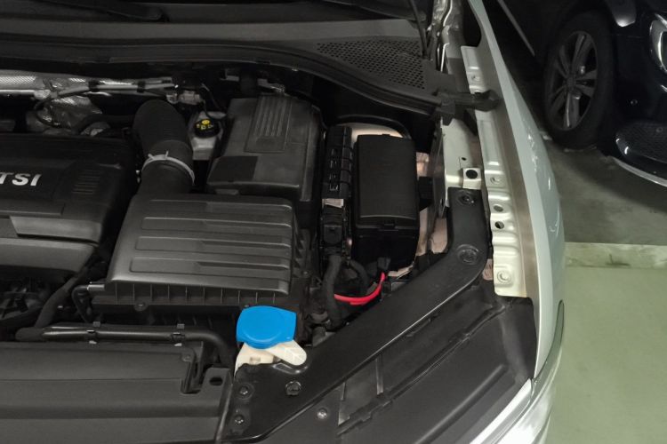 Used Volkswagen Tiguan L 2018 Revised Version 380TSI Automatic All-Wheel Drive Flagship Edition Engine Bay Left