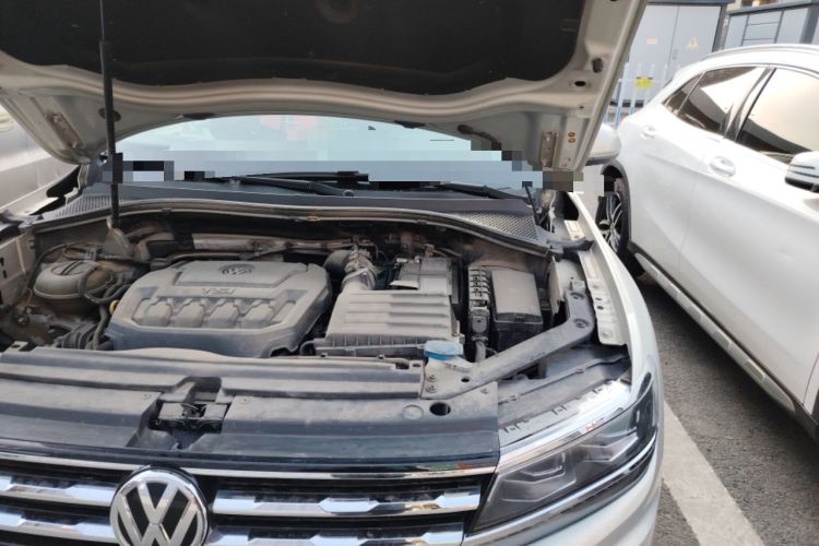 Used Volkswagen Tiguan L 2018 Facelift 330TSI Automatic Two-Wheel Drive Luxury Edition Engine Bay Left