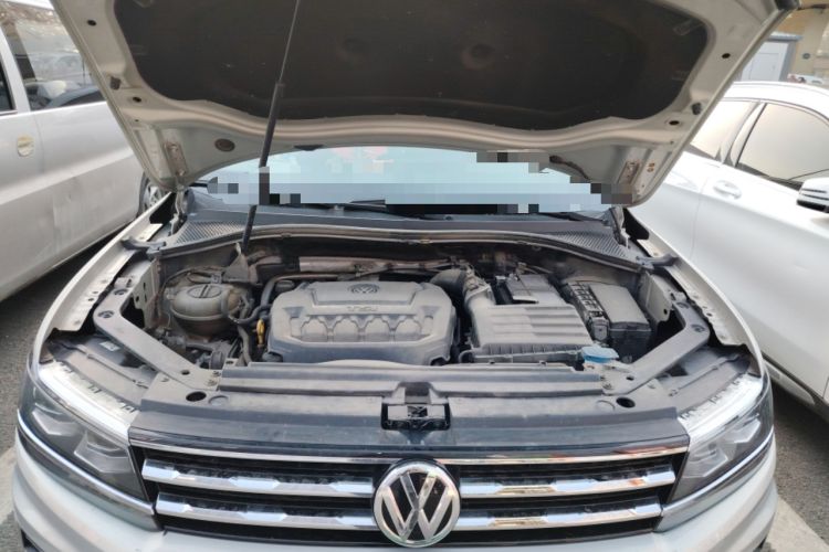 Used Volkswagen Tiguan L 2018 Facelift 330TSI Automatic Two-Wheel Drive Luxury Edition Engine Bay