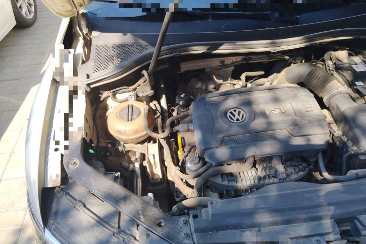 Used Volkswagen Tiguan L 2018 380TSI Automatic All-Wheel Drive Luxury Edition Engine Bay Right