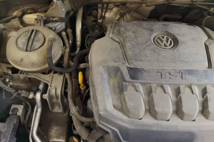 Used Volkswagen Tiguan L 2018 Facelift 330TSI Automatic Two-Wheel Drive Luxury Edition Engine Bay Right