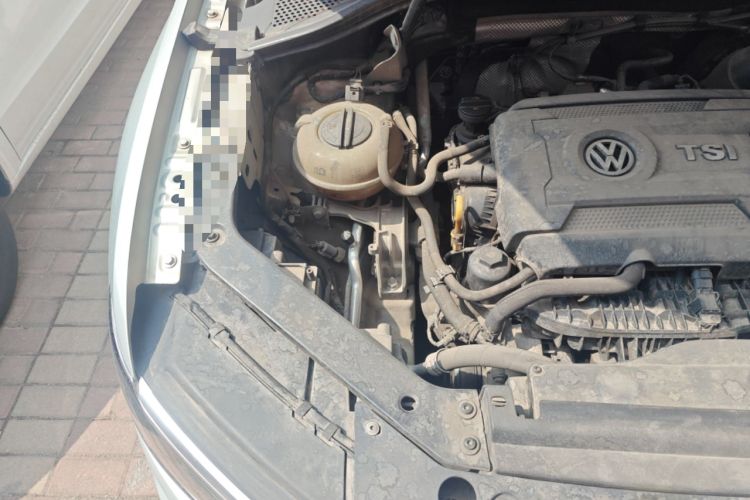 Used Volkswagen Tiguan L 2018 380TSI Automatic All-Wheel Drive Luxury Edition Engine Bay Right