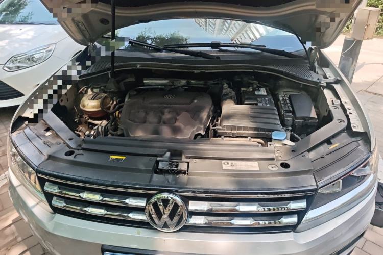 Used Volkswagen Tiguan L 2018 Facelift 330TSI Automatic Two-Wheel Drive Luxury Edition Engine Bay