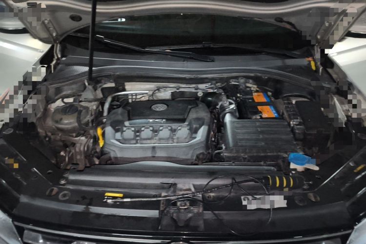 Used Volkswagen Tiguan L 2018 330TSI Automatic Two-Wheel Drive Comfort Edition Engine Bay